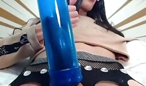 Naughty Latina Heshe Pumping her Dong in a WebCam Show Part3