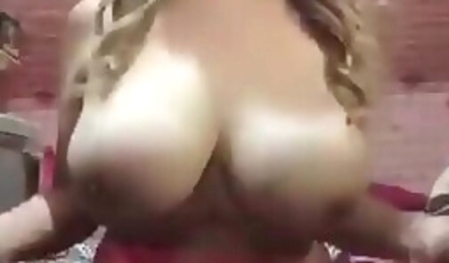 Yanina Grande Hot Oiled breasts XXX