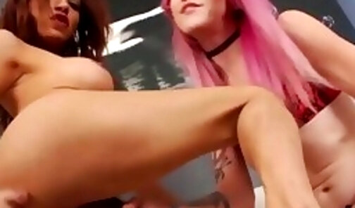 Pink Lena Kelly masturbates alongside shemale tranny