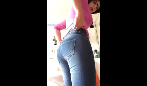 My sexy ass in jeans