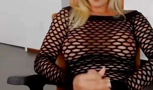Milf blonde shemale webcam
