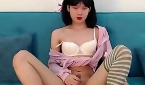petite korean teen shemale wanks until she cums on webcam