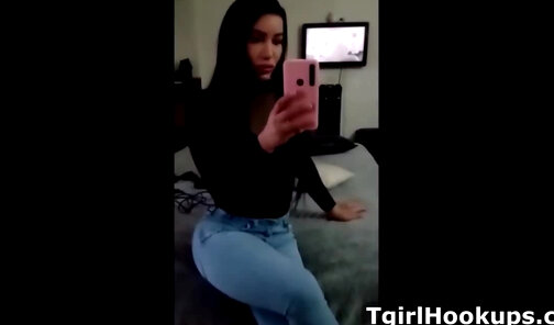 Argie tgirl shemale slut love to shoot selfie videos in